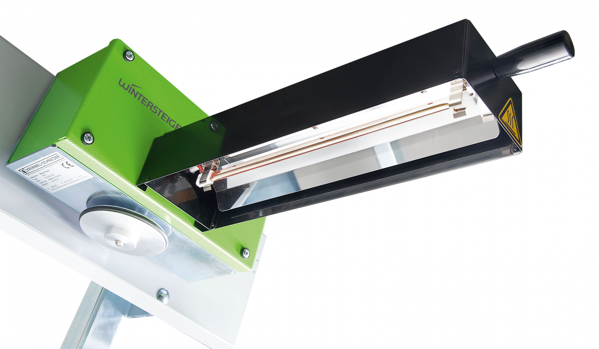 WeltcupWachsmaschine für Ski & Snowboards von Wintersteiger