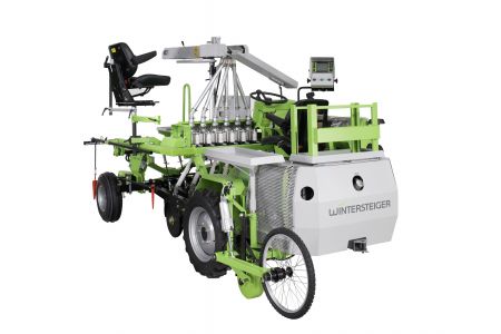 Self-propelled single row seeder from Wintersteiger