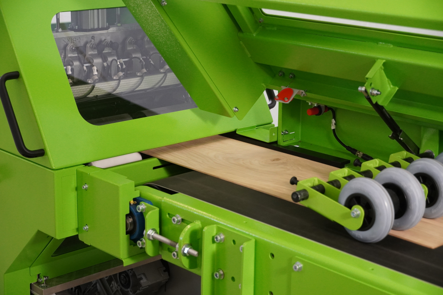 Neue mechanische Decklagenvermessung bei der Tilo GmbH