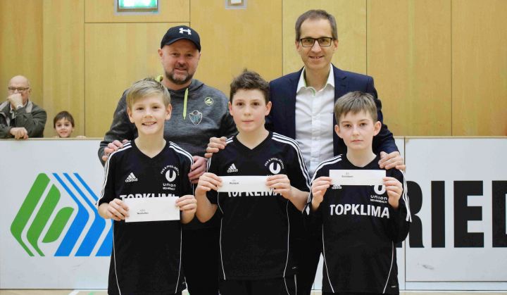WINTERSTEIGER verlost Fußballdressen