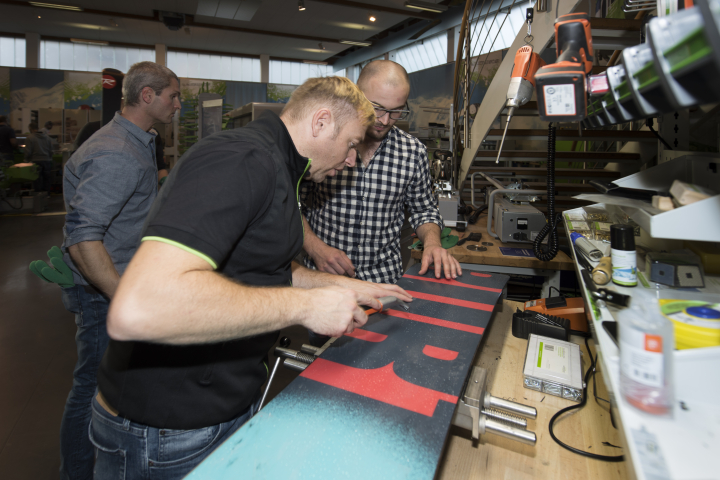 A range of practical benefits with the WINTERSTEIGER ski service training courses