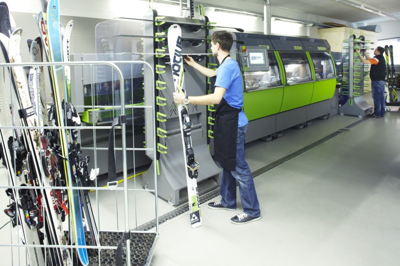 Machines neuves Wintersteiger pour l’entretien de skis & snowboards