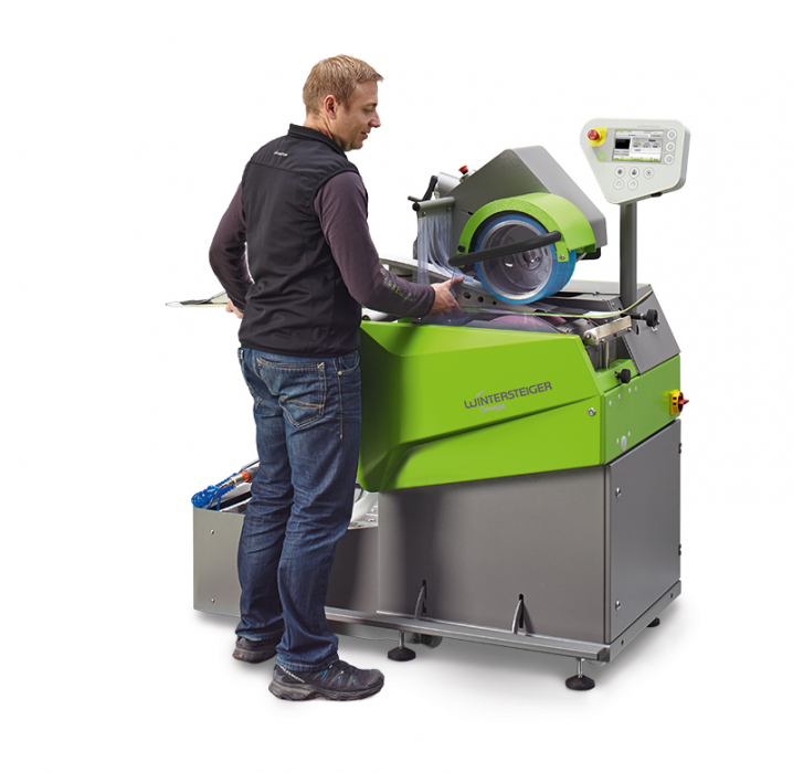 Omega S 150 Steinschleifmaschine für Ski und Langlaufski.