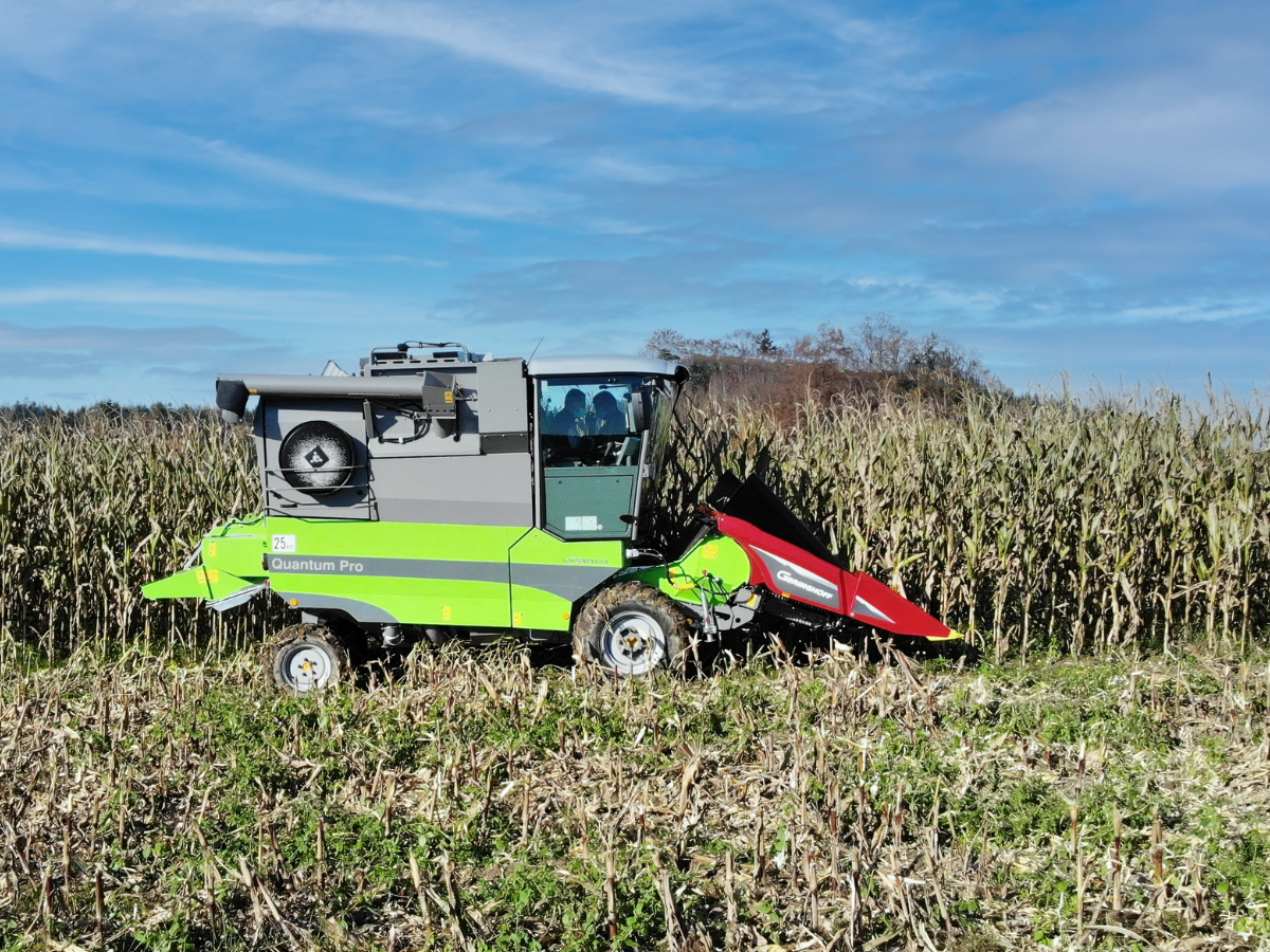 Wintersteiger Quantum Core plot combine in the field